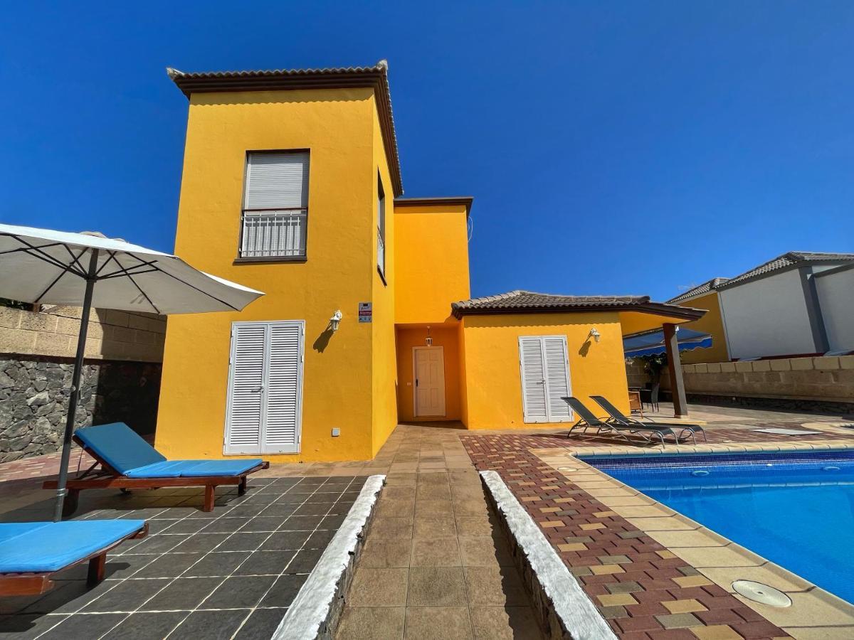 Villa Isabel Адехе Экстерьер фото